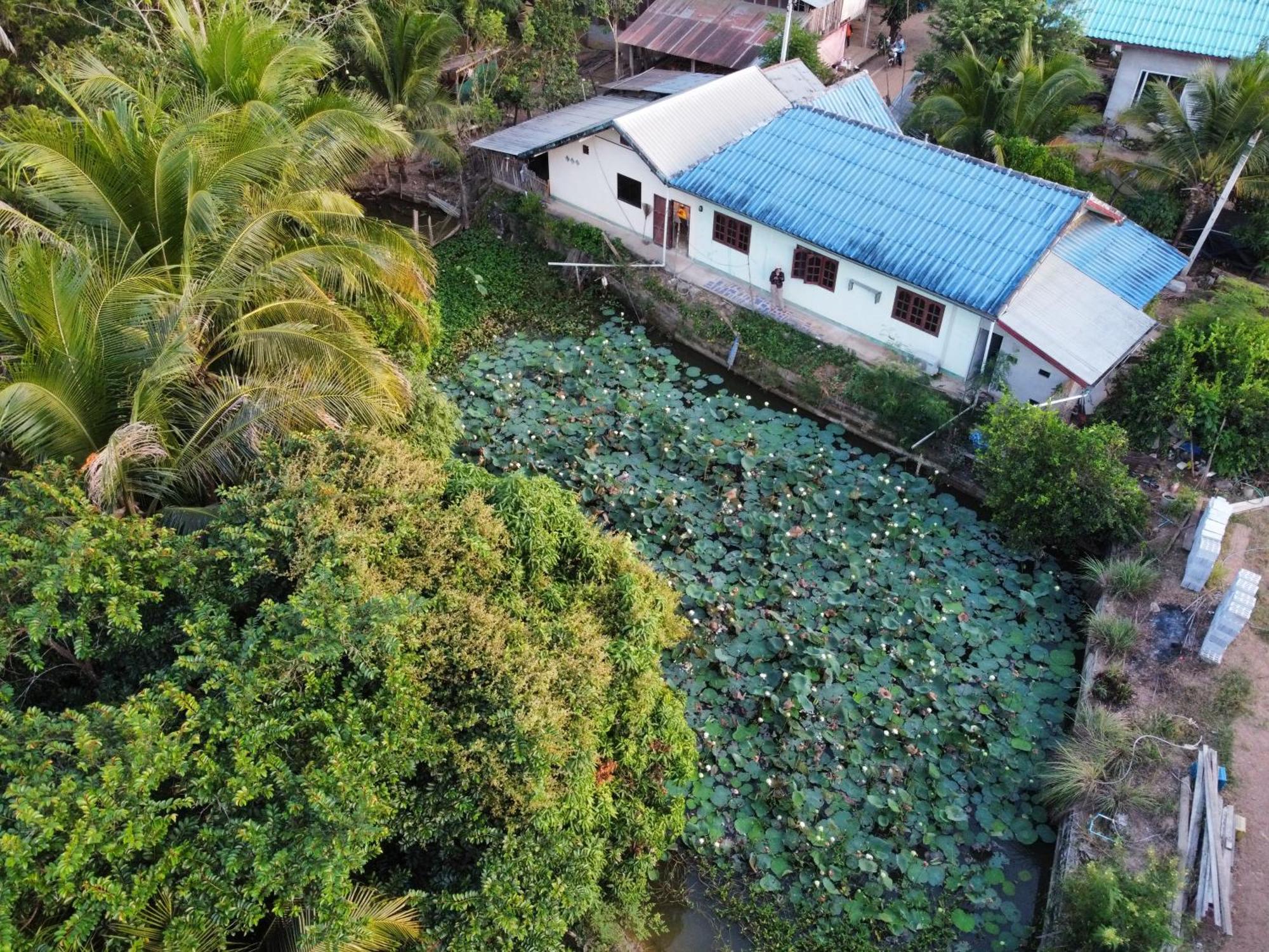 Positive Energy Homestay And Guide In Chiangkhan Chiang Khan Exterior photo